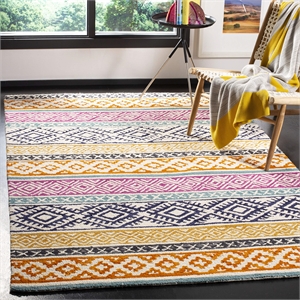 Safavieh Micro-Loop 5' Square Hand Tufted Wool Rug in Ivory and Rust