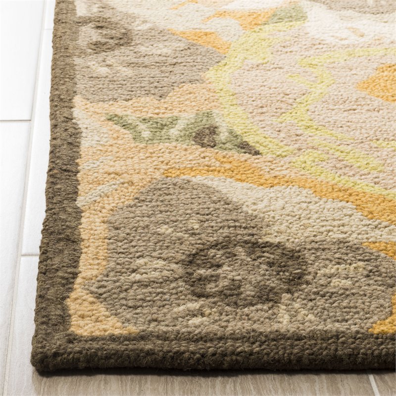 Safavieh Martha Stewart 4' x 6' Hand Tufted Wool Rug in Gold and Brown