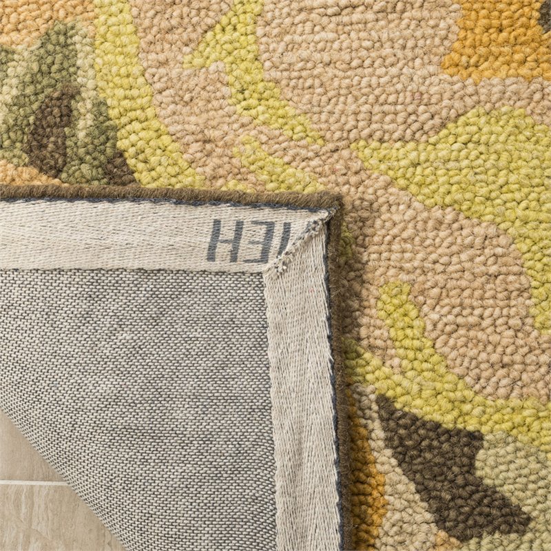 Safavieh Martha Stewart 5' x 8' Hand Tufted Wool Rug in Gold and Brown