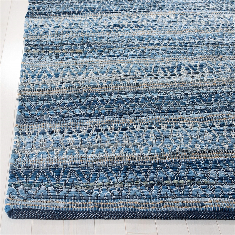 Safavieh Montauk 8' x 10' Hand Woven Jute Rug in Blue