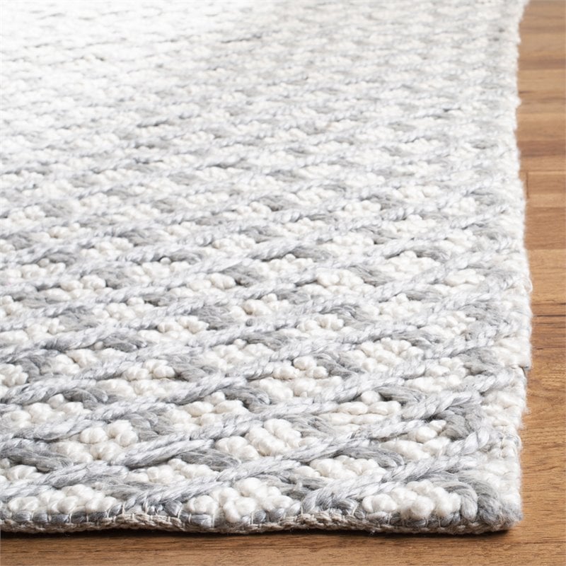 Safavieh Natura 3' x 5' Hand Woven Rug in Silver and Ivory