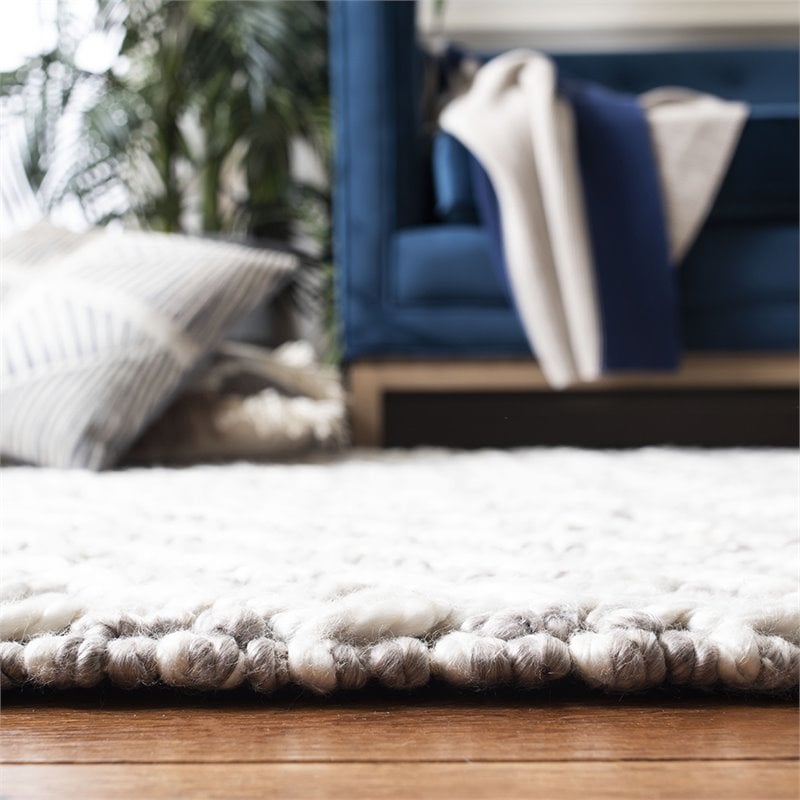 Safavieh Natura 3' x 5' Hand Woven Rug in Silver and Ivory