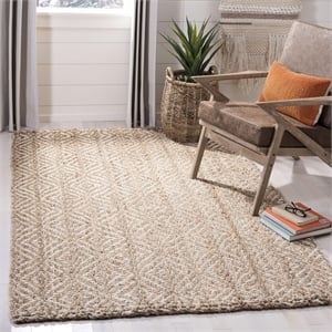 Safavieh Natural Fiber 5' x 8' Hand Woven Jute Rug in Natural