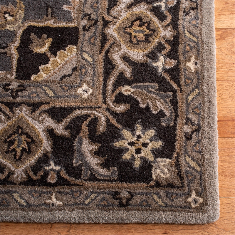 Safavieh Royalty 6' x 9' Hand Tufted Wool Rug in Silver and Charcoal