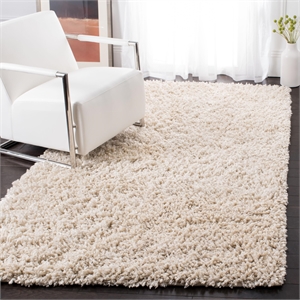 Safavieh 4' x 6' Hand Woven Sheep Shag Rug in Ivory