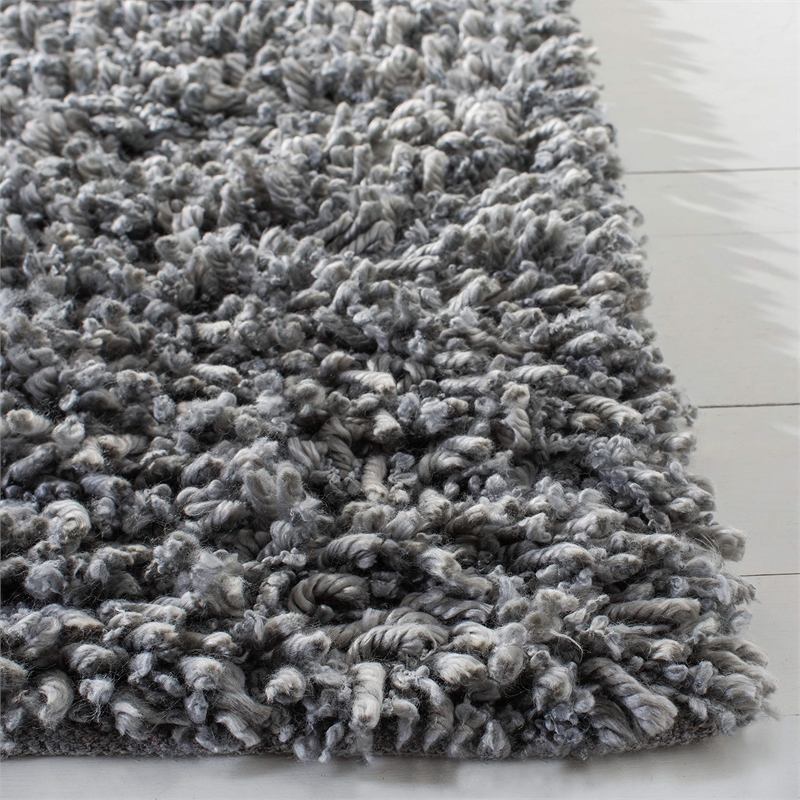 Safavieh 4' x 6' Hand Woven Sheep Shag Rug in Gray