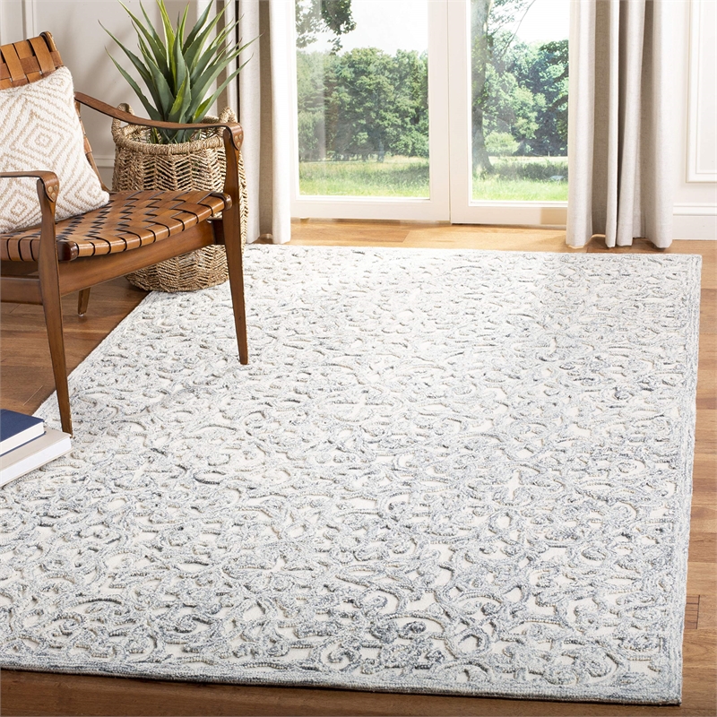 Safavieh Trace 5' x 8' Hand Tufted Wool Rug in Charcoal and Ivory