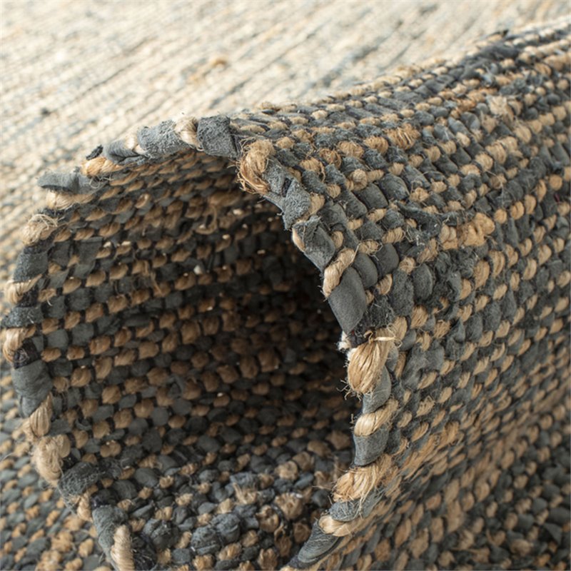 Safavieh Vintage 2' x 3' Hand Woven Leather Rug in Gray