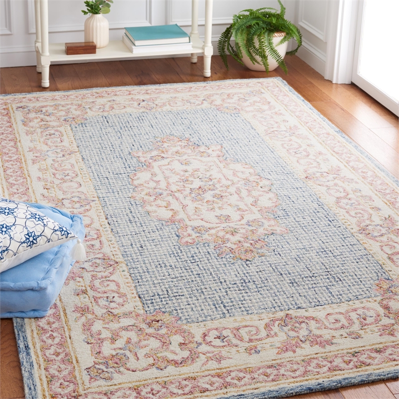 Safavieh Aubusson 5' x 8' Hand Tufted Wool Rug in Blue and Ivory