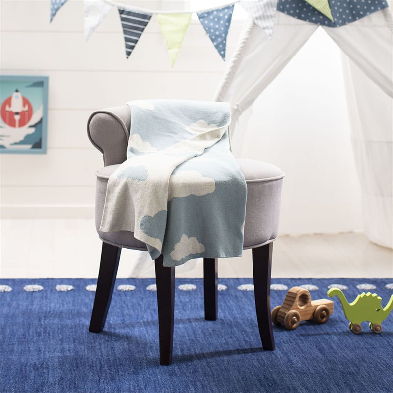 Safavieh Skye Throw Blanket in Blue and White