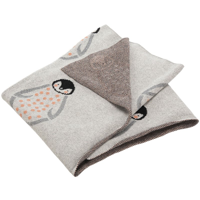 Safavieh Ozzie Throw Blanket in Gray