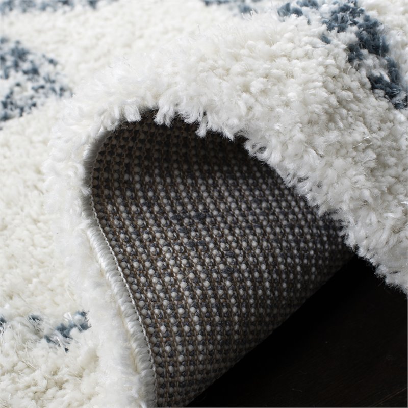 Safavieh Berber 4' x 6' Shag Rug in Cream and Blue