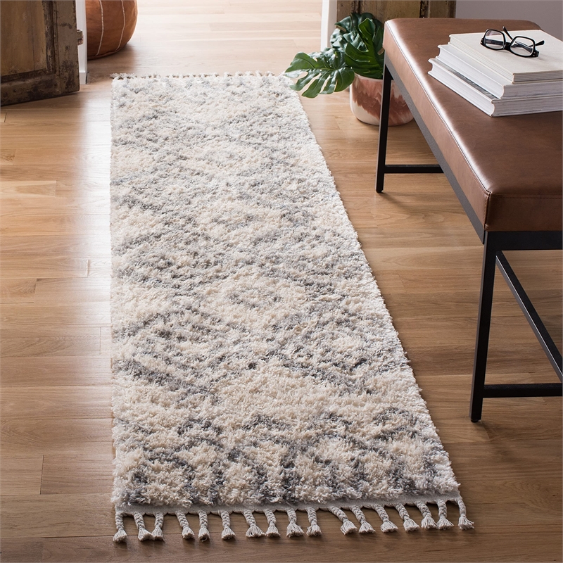 Safavieh Berber 9' x 12' Shag Rug in Cream and Gray
