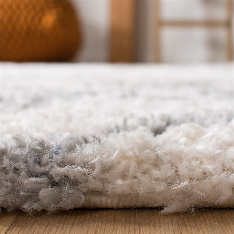Safavieh Berber 9' x 12' Shag Rug in Cream and Gray