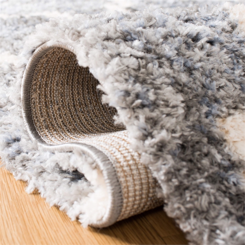 Safavieh Berber 8' x 10' Shag Rug in Gray and Cream