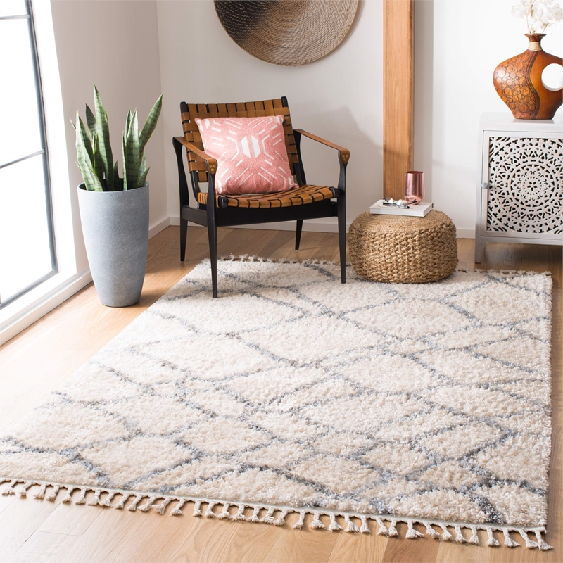 Safavieh Berber 9' x 12' Shag Rug in Cream and Gray