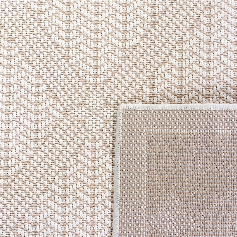 Safavieh Bermuda 9' x 12' Rug in Cream and Beige