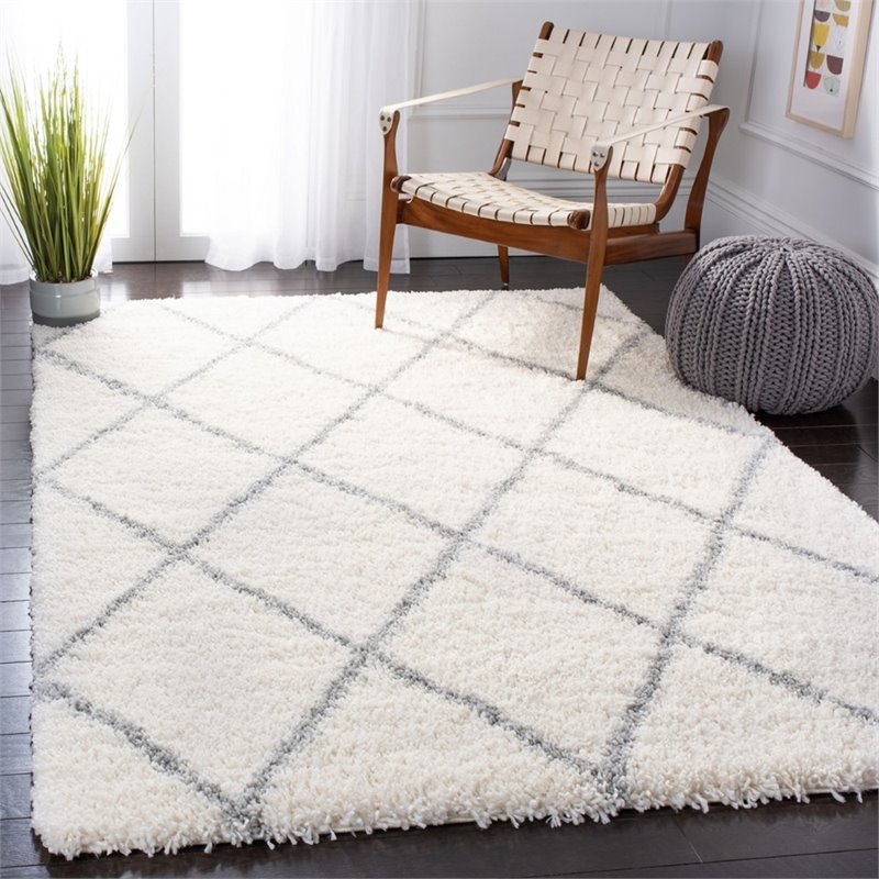 Safavieh Fontana 9' x 12' Shag Rug in Cream and Gray