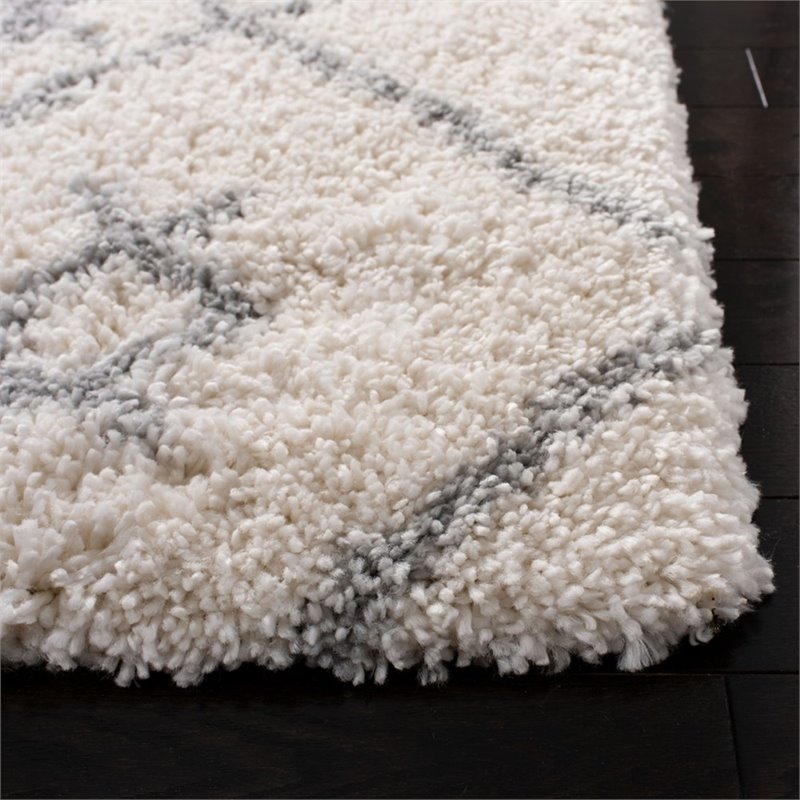 Safavieh Fontana 9' x 12' Shag Rug in Cream and Gray