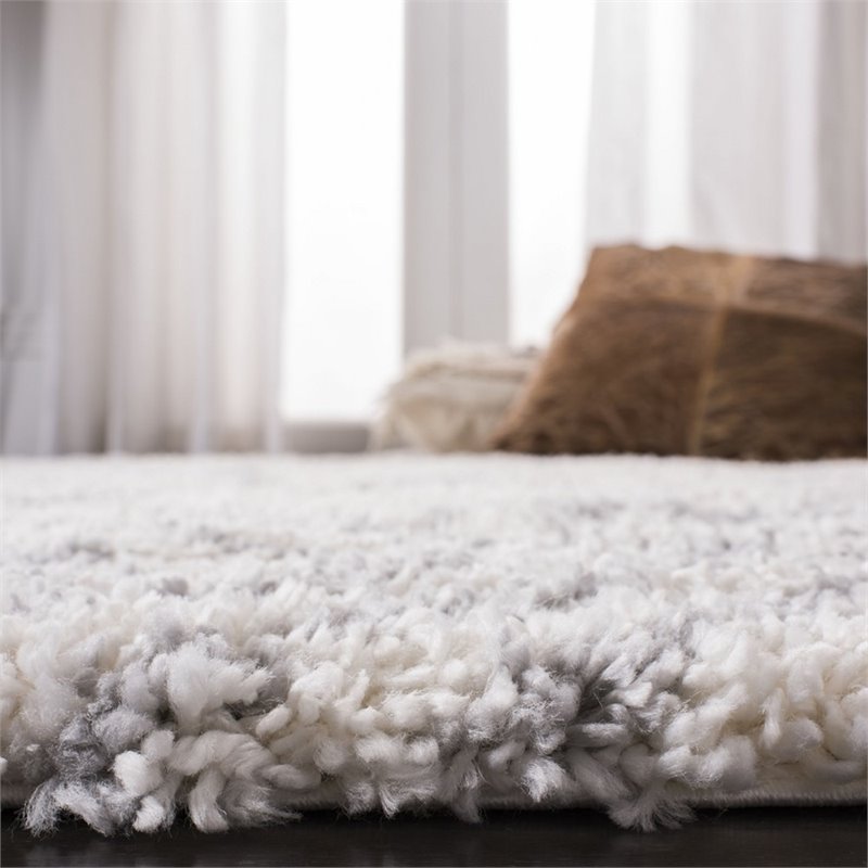 Safavieh Fontana 9' x 12' Shag Rug in Cream and Gray