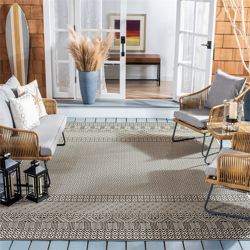 Safavieh Courtyard 9' x 12' Rug in Beige and Black