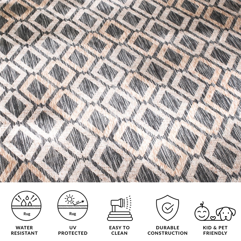 Safavieh Courtyard 9' x 12' Rug in Black and Natural