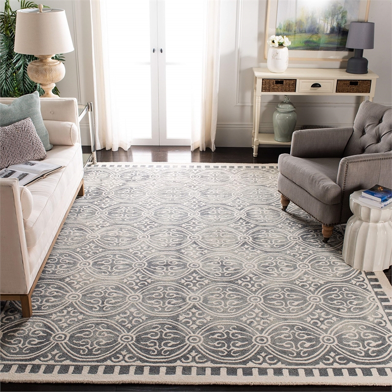 Safavieh Dip Dye 3' x 5' Hand Tufted Wool Rug in Green and Ivory
