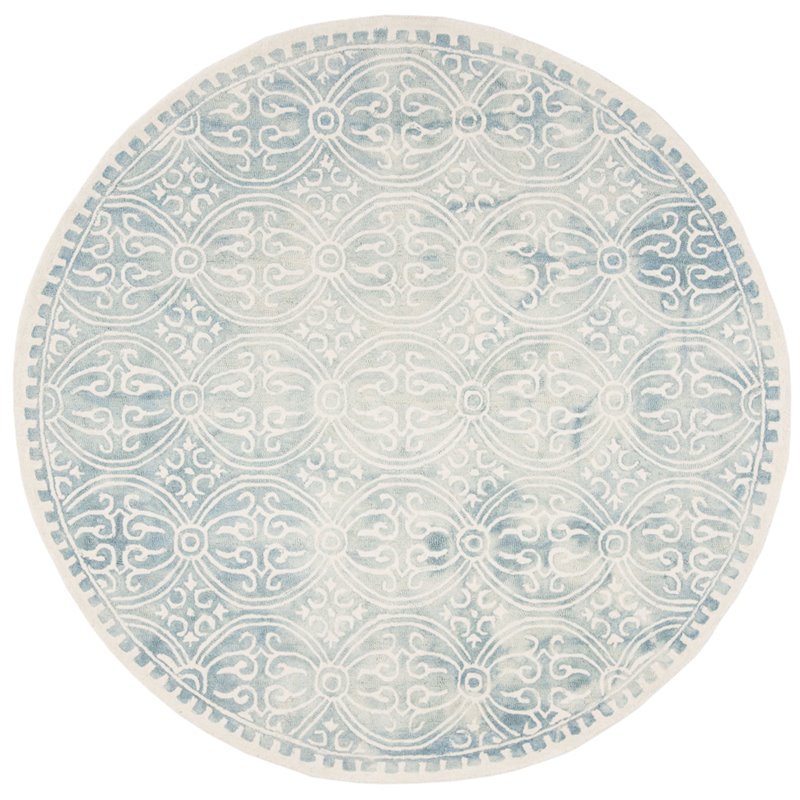Safavieh Dip Dye 7' Round Hand Tufted Wool Rug in Green and Ivory