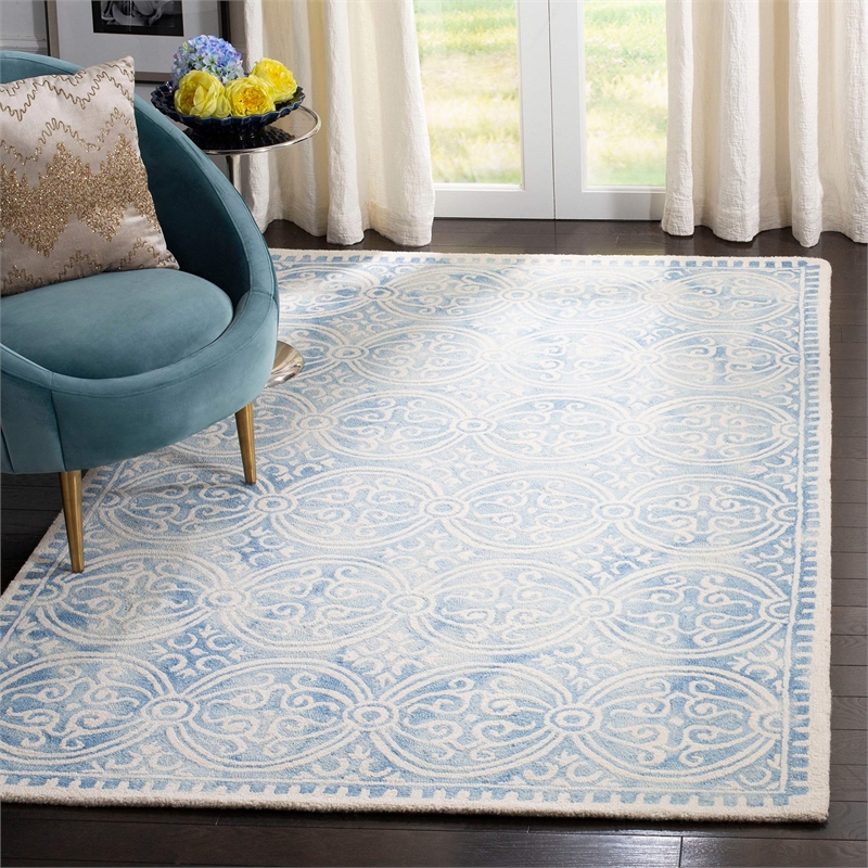Safavieh Dip Dye 3' x 5' Hand Tufted Wool Rug in Blue and Ivory