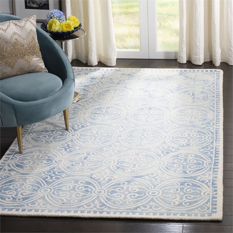 Safavieh Dip Dye 8' x 10' Hand Tufted Wool Rug in Blue and Ivory