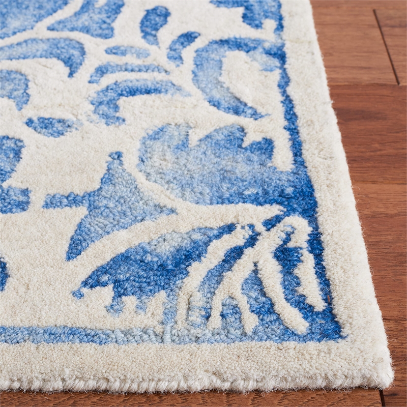 Safavieh Dip Dye 7' Square Hand Tufted Wool Rug in Blue and Ivory
