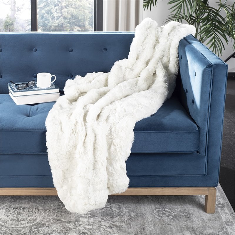 Safavieh Faux Chinchilla Fur Throw Blanket in Snow White