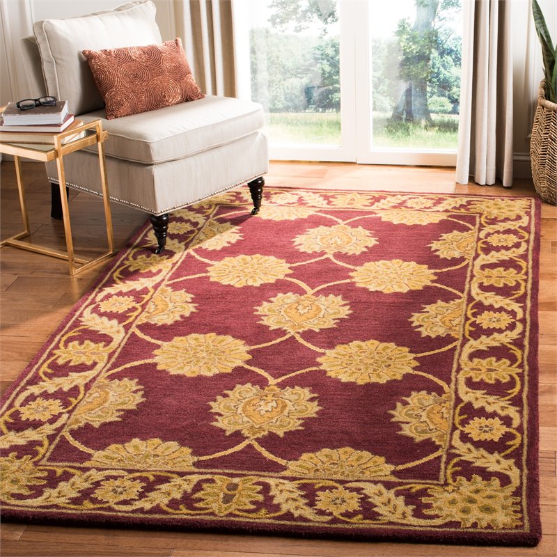 Safavieh Heritage 5' x 8' Hand Tufted Wool Rug in Maroon