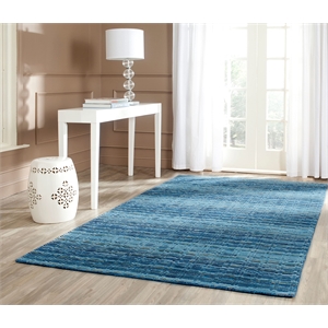 Safavieh Himalaya 6' x 9' Hand Loomed Wool Rug in Blue