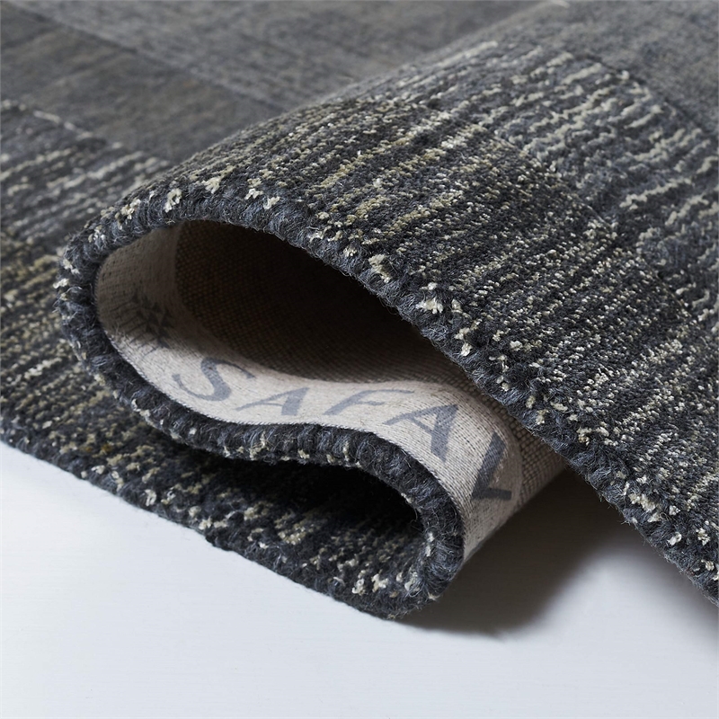 Safavieh Impressions 5' x 8' Hand Loomed Wool Rug in Charcoal and Blue