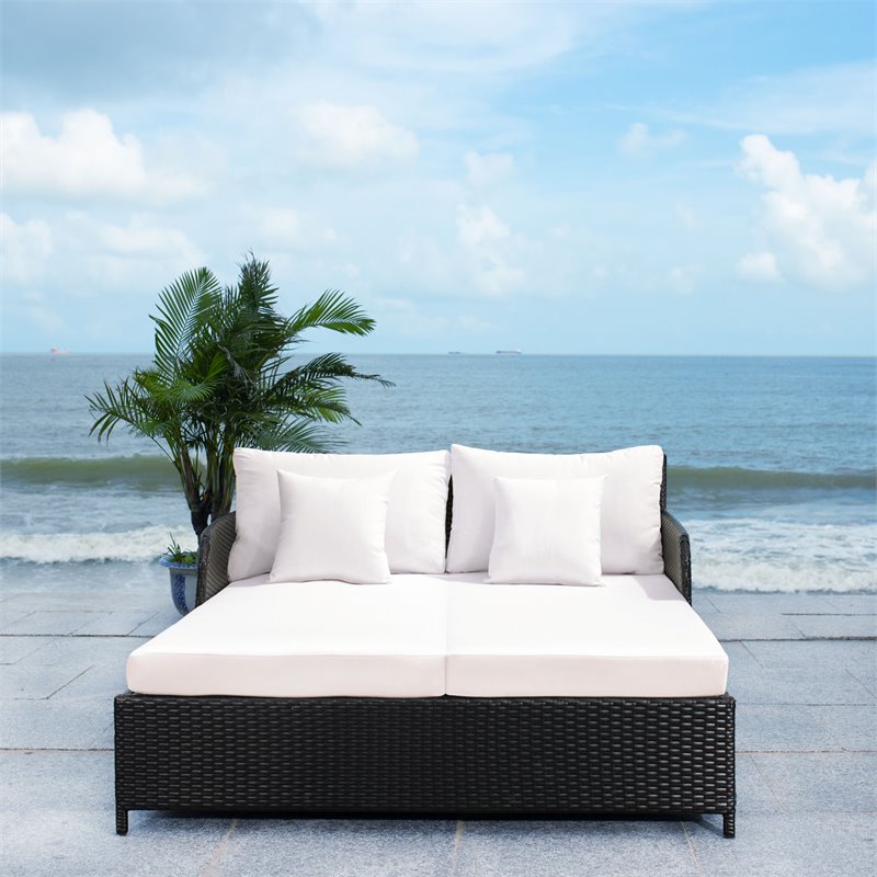 Safavieh Cadeo Polyester/Steel Metal Outdoor Daybed with Pillows in Black