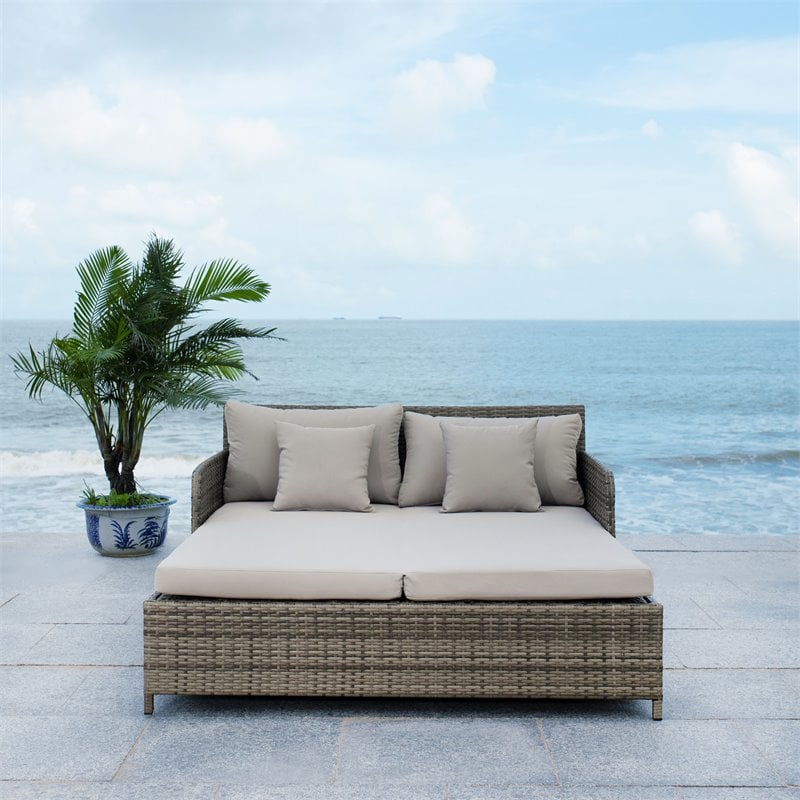 Safavieh Cadeo Polyester/Steel Metal Outdoor Daybed with Pillows in Gray