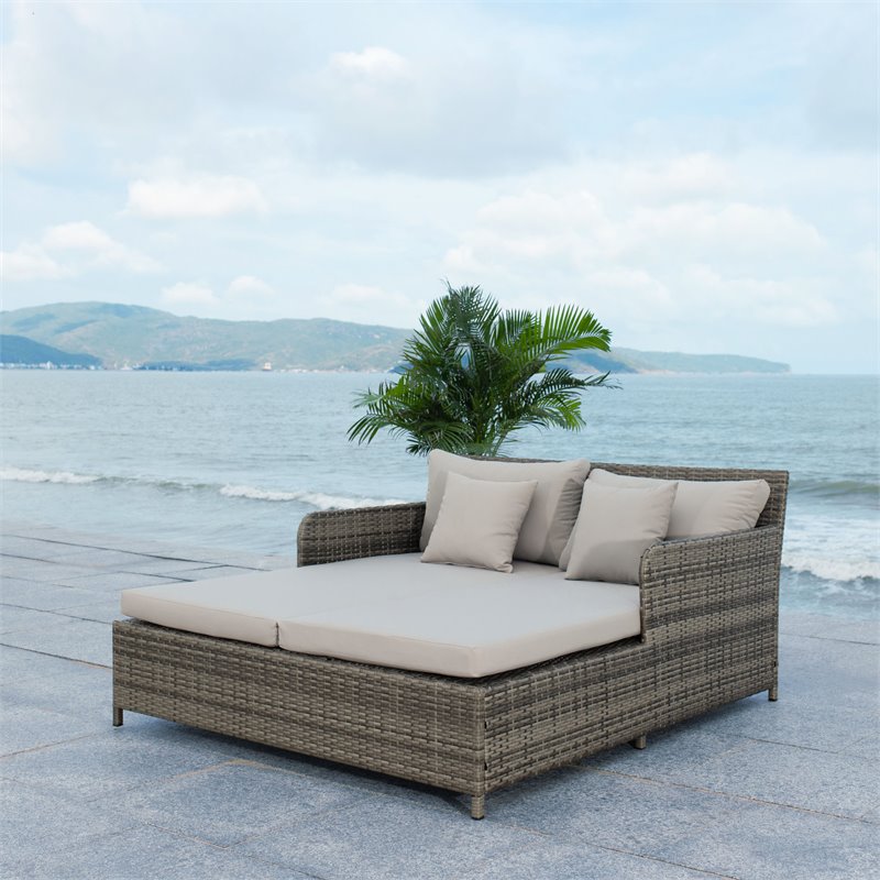 Safavieh Cadeo Polyester/Steel Metal Outdoor Daybed with Pillows in Gray
