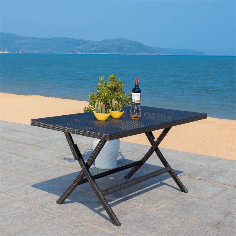 Safavieh Akita Steel Metal/Polyester Outdoor Folding Table in Black