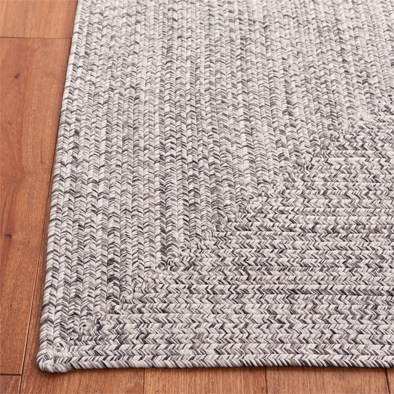 Safavieh Braided 8' X 10' Hand Woven Rug in Gray / Ivory