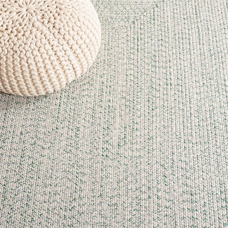 Safavieh Braided 8' X 10' Hand Woven Rug in Ivory / Green
