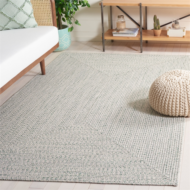 Safavieh Braided 9' X 12' Hand Woven Rug in Ivory / Green