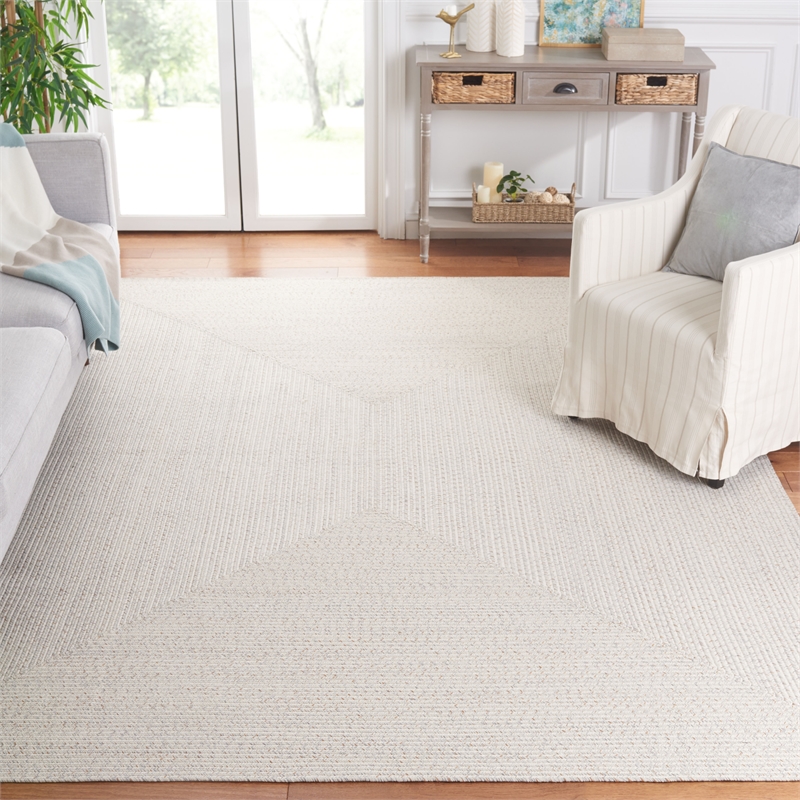 Safavieh Braided 9' X 12' Hand Woven Rug in Ivory / Light Gray