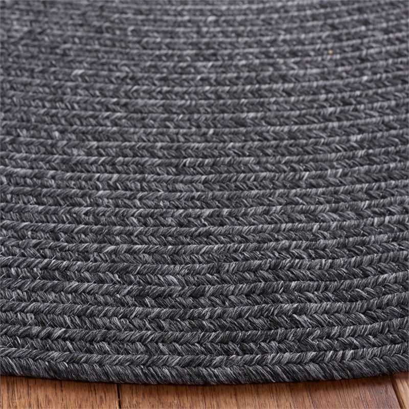 Safavieh Braided 5' X 8' Oval Hand Woven Rug in Black / Gray