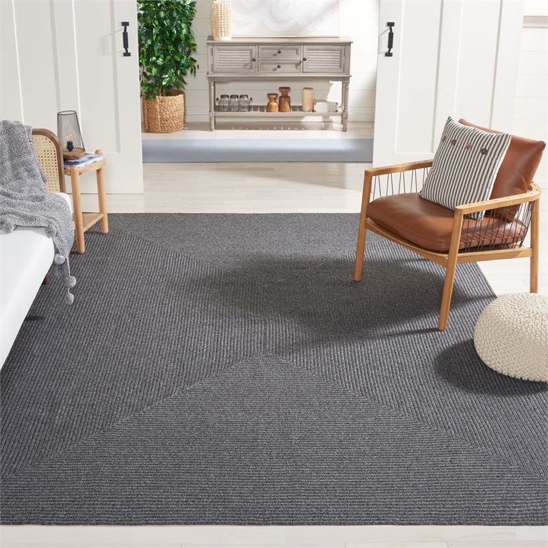 Safavieh Braided 9' X 12' Hand Woven Rug in Black / Gray