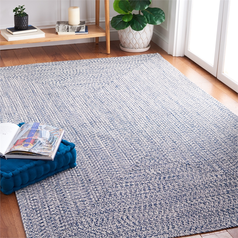 Safavieh Braided 4' X 6' Hand Woven Rug in Navy / Ivory