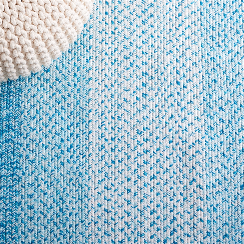 Safavieh Braided 4' X 6' Hand Woven Rug in Aqua / Ivory