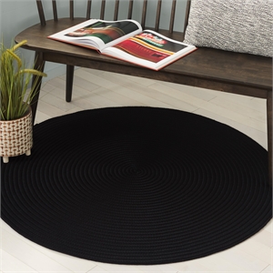 Safavieh Braided  4'-0&quot x 4'-0&quot Round Hand Woven Rug in Black