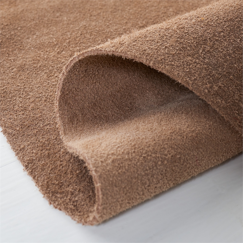 Safavieh Suede Cowhide 5' X 7' Suede Leather Cowhide Rug in Beige