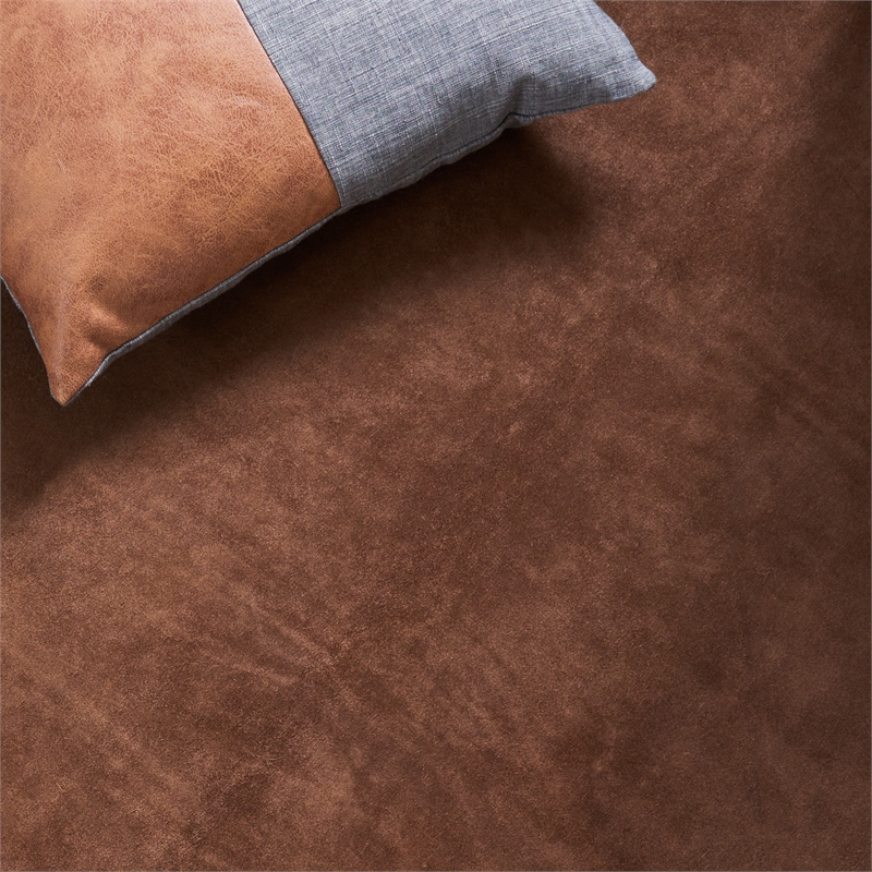 Safavieh Suede Cowhide 5' X 7' Suede Leather Cowhide Rug in Light Brown